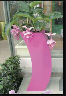 Tall square curvy AC plant container Tall square curvy AC plant container